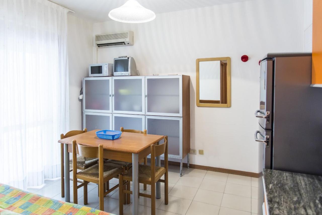 Castello Apartment Bibione Exterior photo